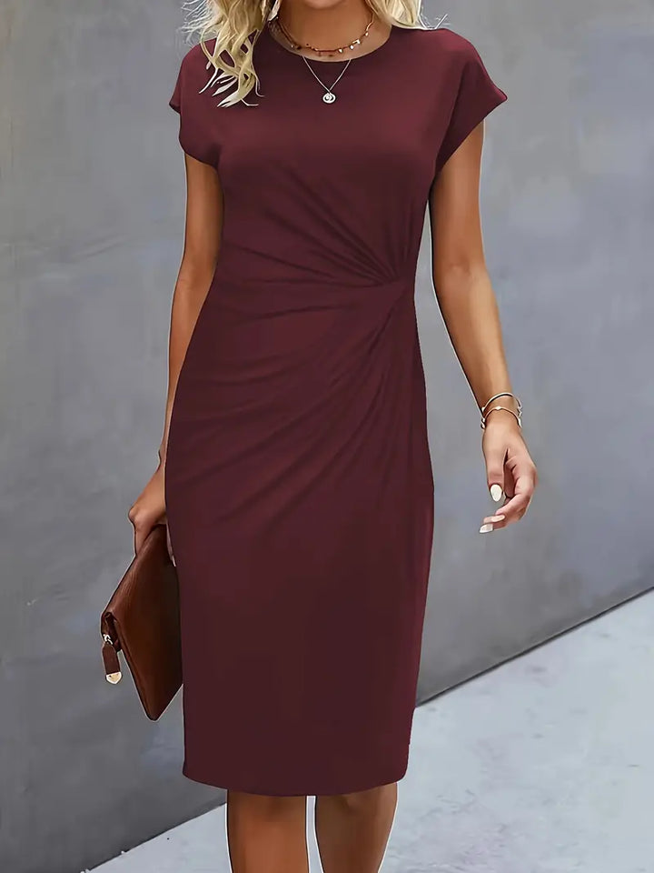 Covah - Flattering Midi Skirt