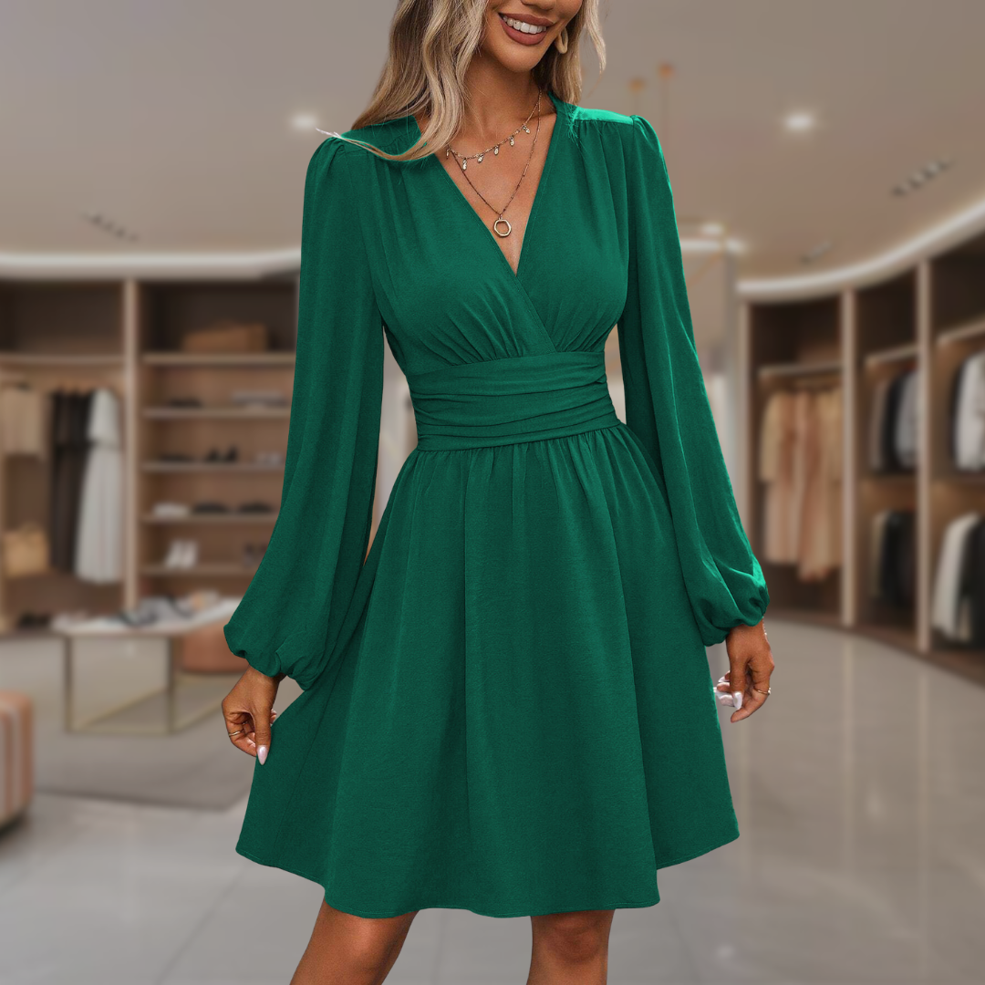 Lilly - Flattering Flowy Dress