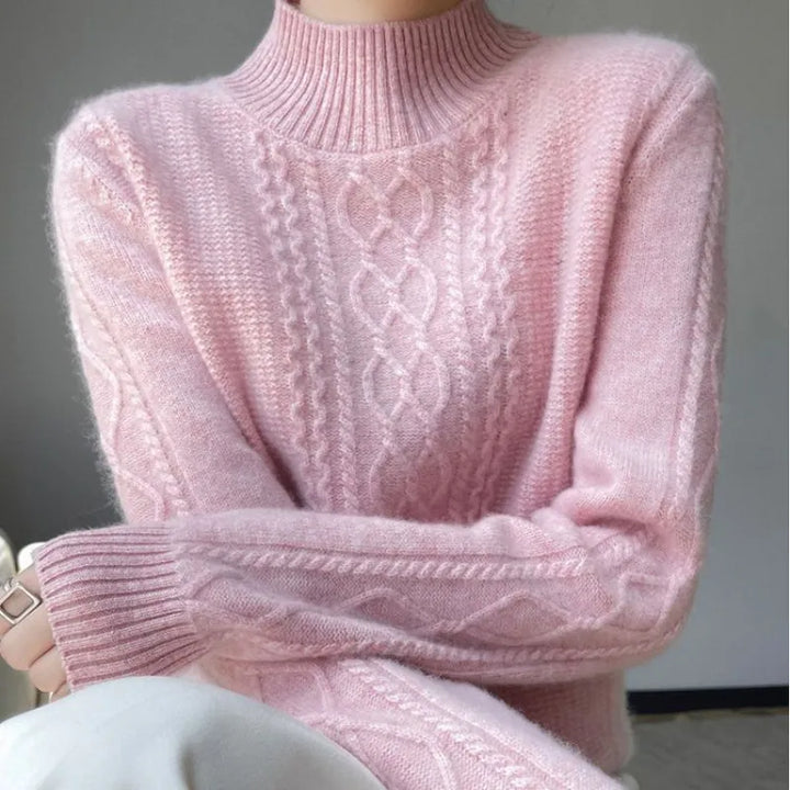 Amira - Cute Wool Turtleneck