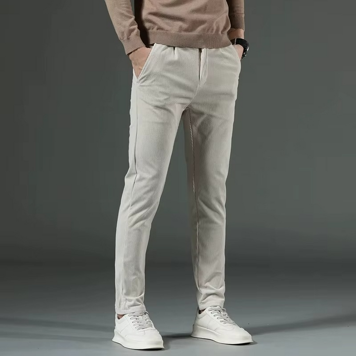 Amald - Classic Corduroy Chinos