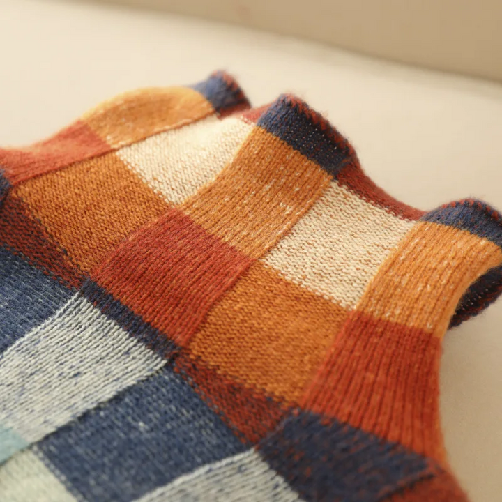 Eryn - Snug Geometric Sweater