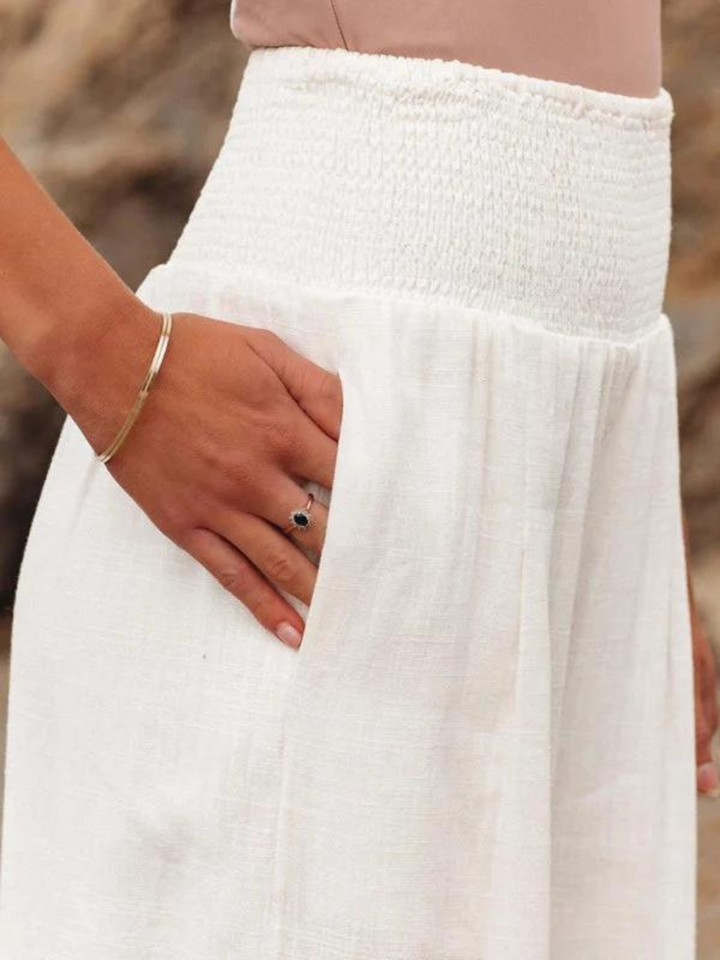 Putella - Flowing Linen Trousers
