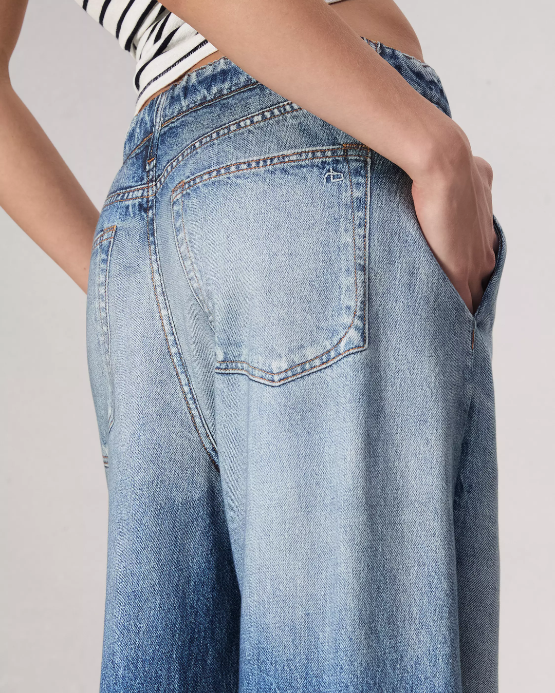 Jane - Comfortable Sweatpant Jeans