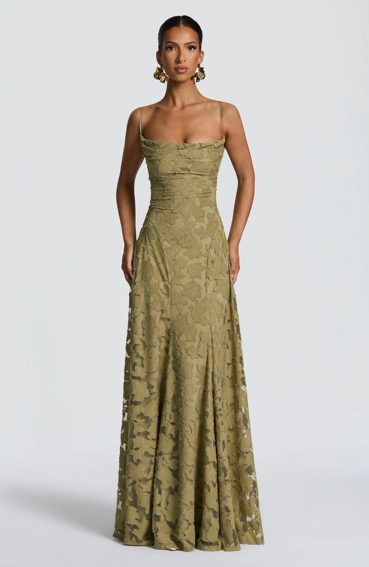 Sheena - Elegant Maxi Dress