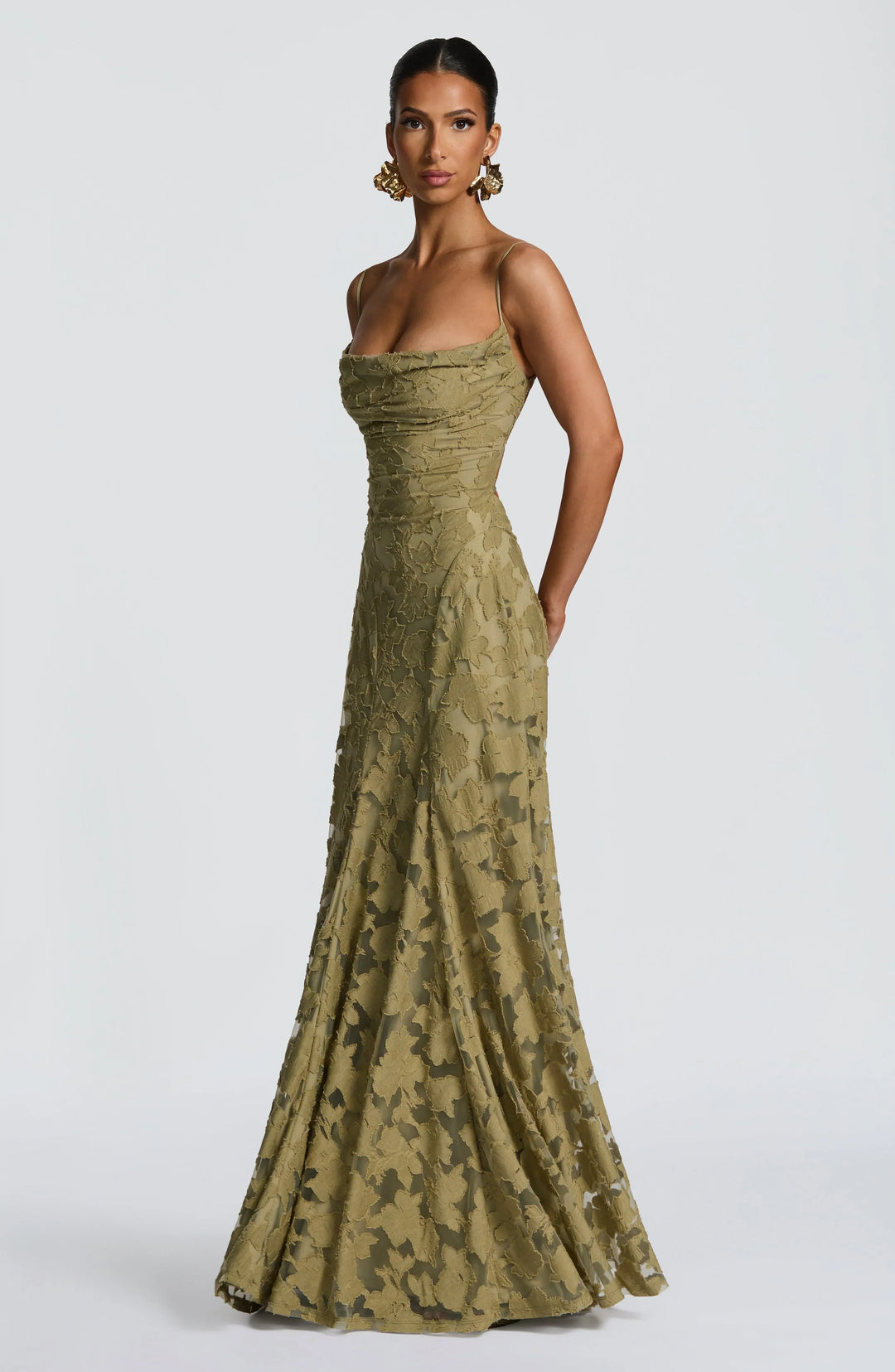 Sheena - Elegant Maxi Dress